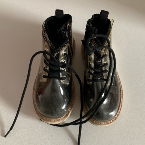 𝅺ZARA|BABY Girl Booties -Size 6.5 - Picture 1 of 6